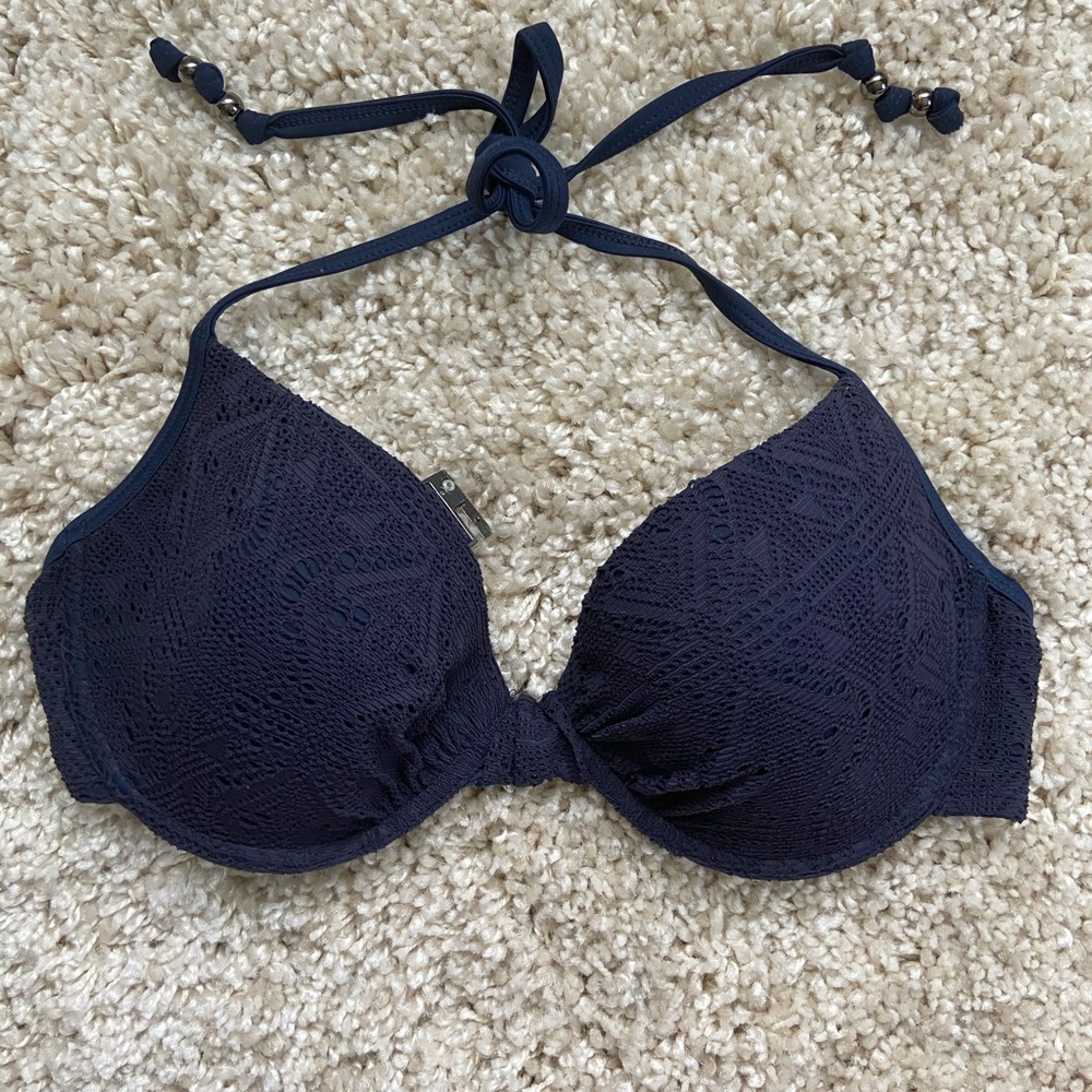 Bikini top